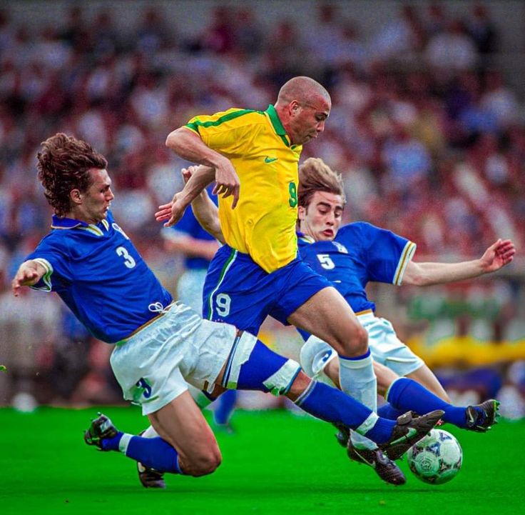 R9 vs Maldini Poster