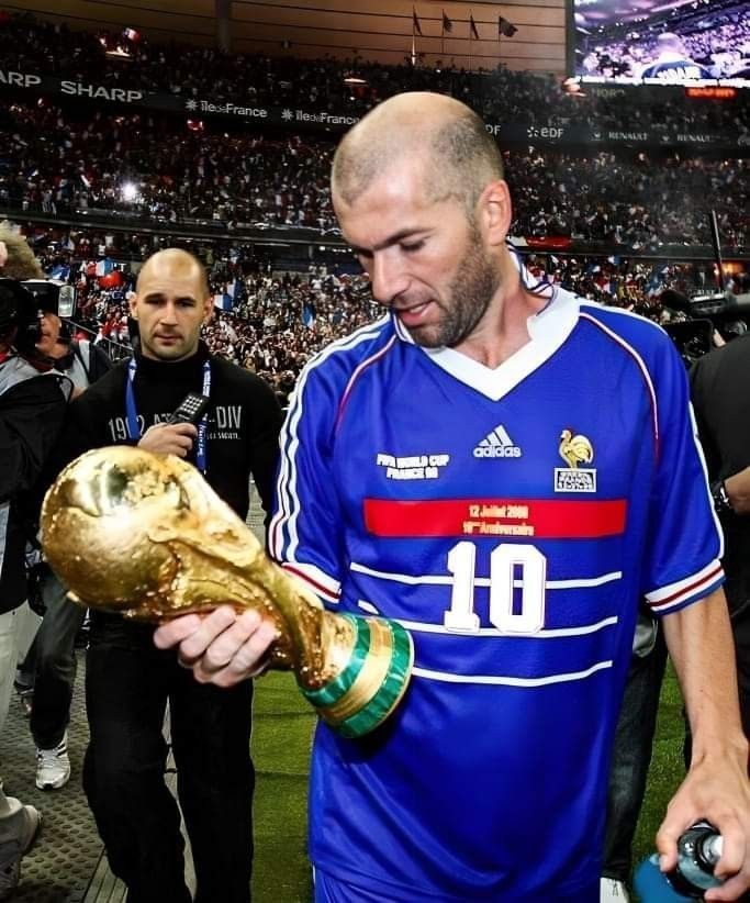 Zidane WC Poster